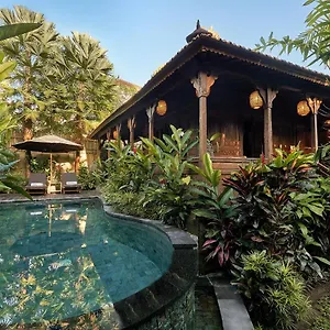 Kawan Antique Villa