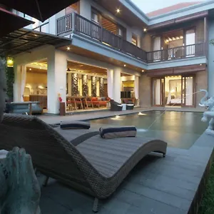 Mekar Villa